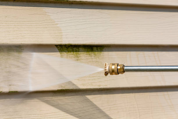 Best Pressure Washing Cost  in Ashwaubenon, WI